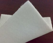 出格合用于盐碱池沼、垃圾填埋